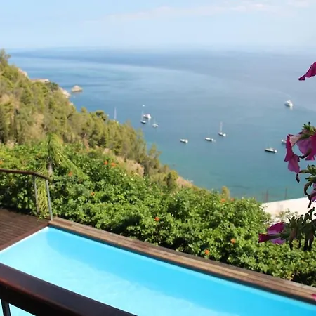 Dependance Con Piscina Paolone House 펜션 *