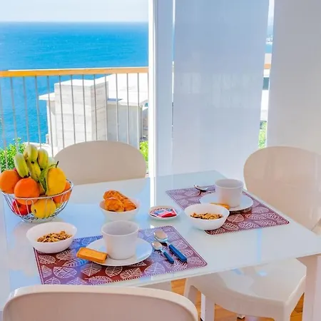 Dependance Con Piscina Paolone House *