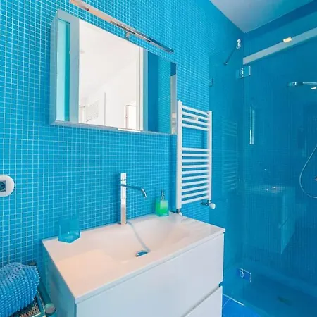 Holiday home Dependance Con Piscina Paolone House