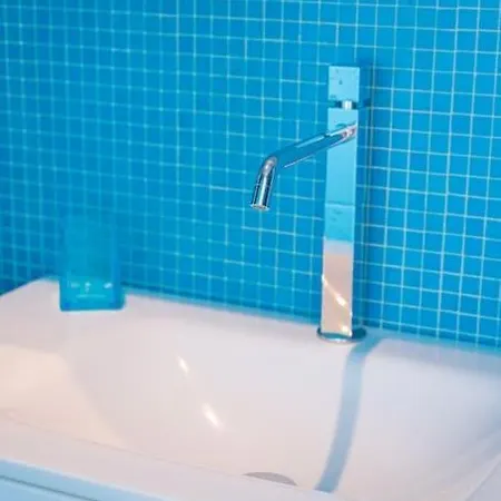 Dependance Con Piscina Paolone House