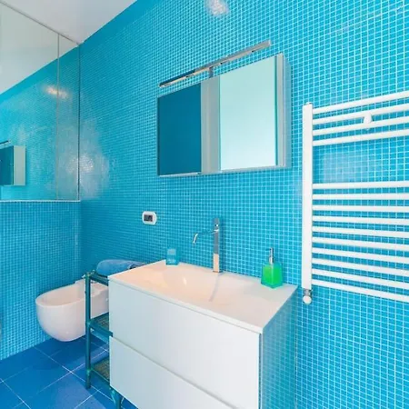 Dependance Con Piscina Paolone House *